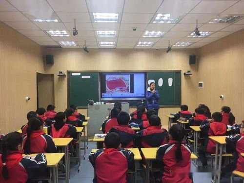 同課巧設計 異構(gòu)顯匠心 蓮塘一小教育集團同課異構(gòu)教學競賽活動中的心理咨詢?nèi)诤咸剿? />
</a>
<span><a href=